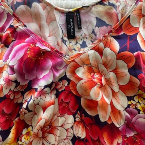 Marciano (Guess) 100% Silk Floral Spaghetti Strap Flowy Camisole XS - Picture 4 of 8